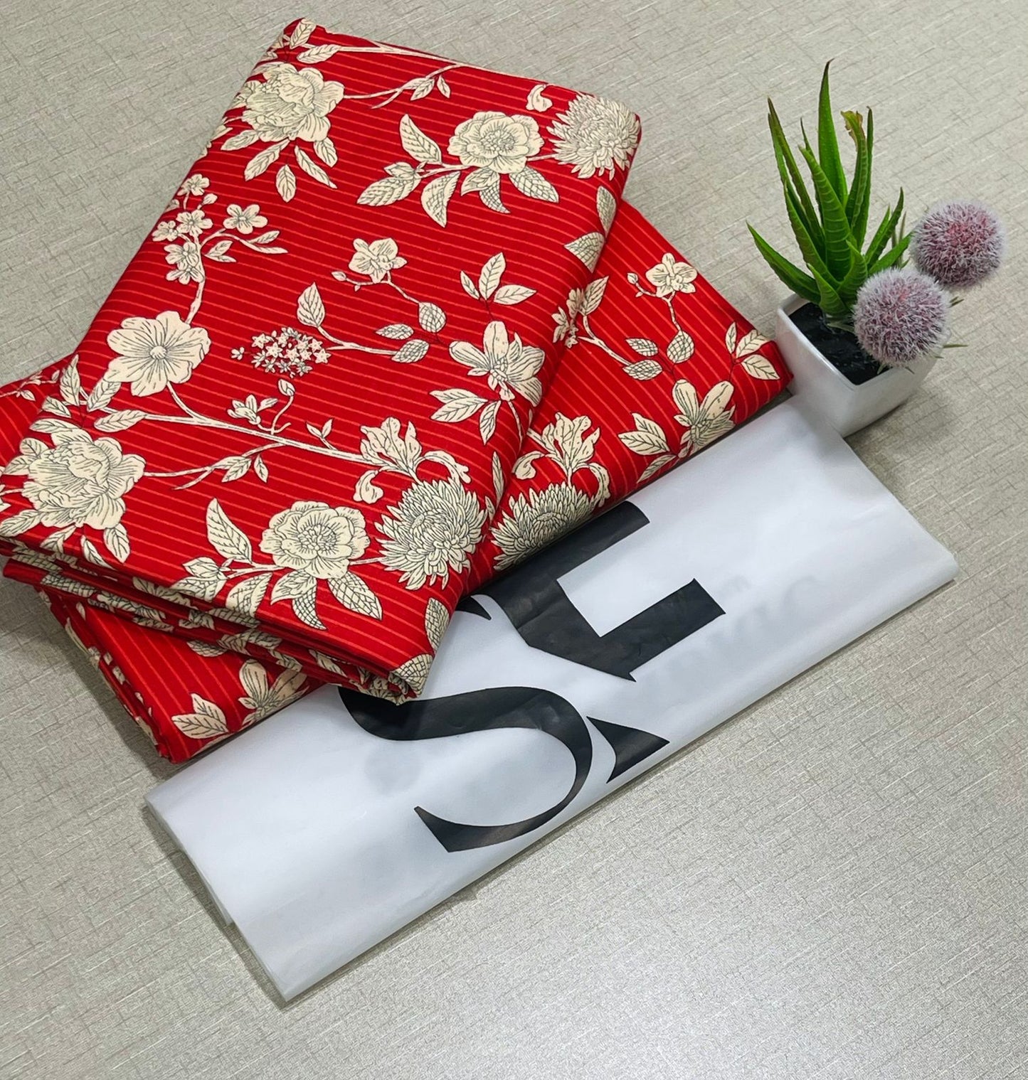 🌸 LAWN FLORAL PRINTS – 2 PCS UNSTITCHED COLLECTION 🌸 LW-088