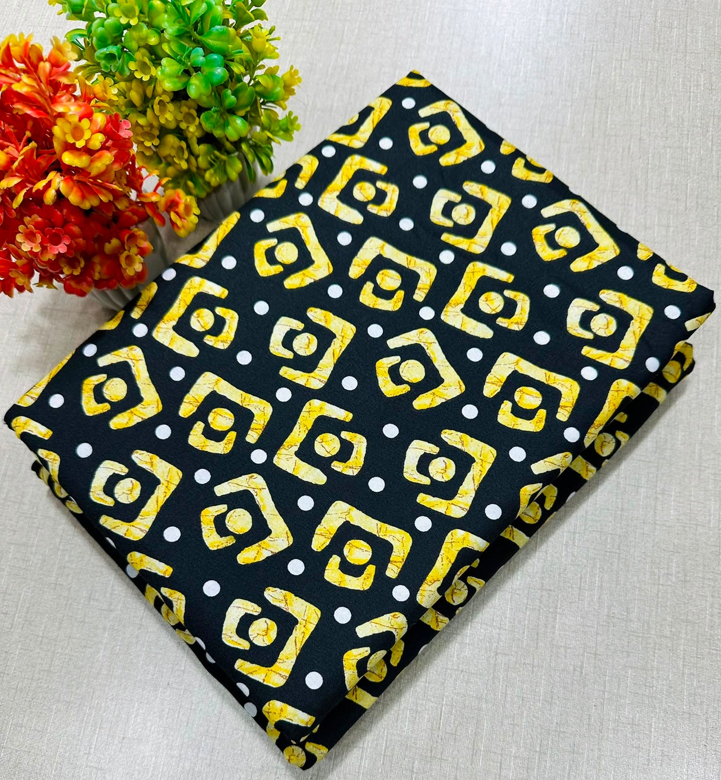 ๐ธ LAWN FLORAL PRINTS โ 2 PCS UNSTITCHED COLLECTION ๐ธ LW-285
