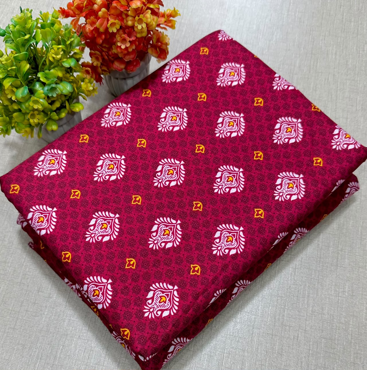 ๐ธ LAWN FLORAL PRINTS โ 2 PCS UNSTITCHED COLLECTION ๐ธ LW-298