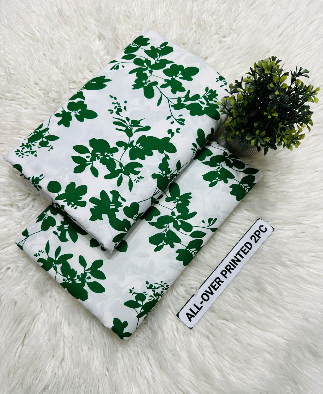 🌸 LAWN FLORAL PRINTS – 2 PCS UNSTITCHED COLLECTION 🌸 LW-026