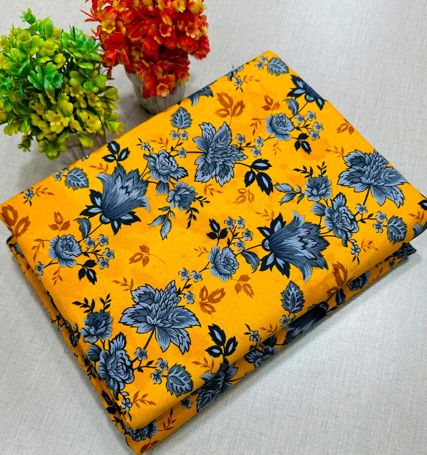 🌸 LAWN FLORAL PRINTS – 2 PCS UNSTITCHED COLLECTION 🌸 LW-306