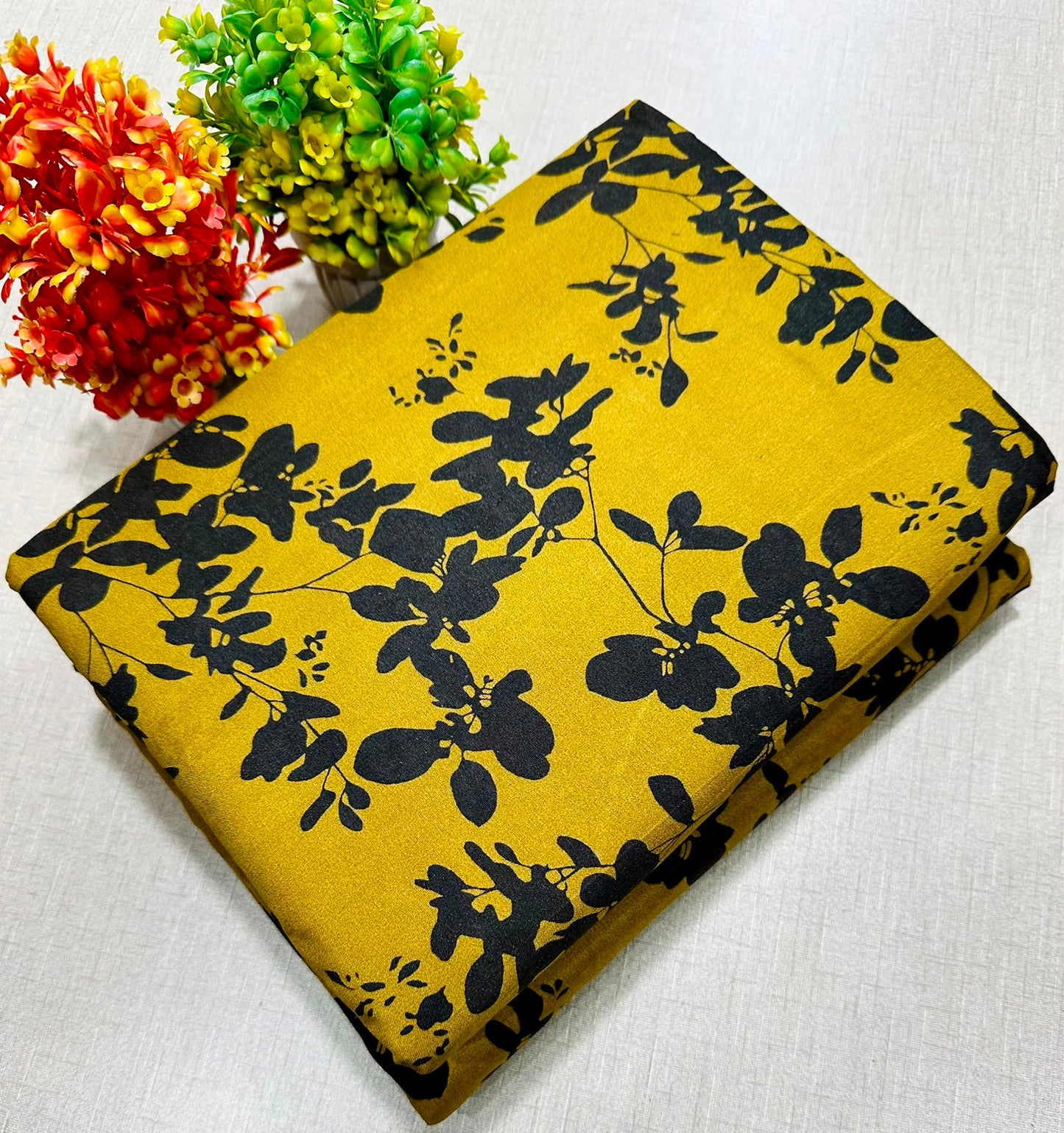 🌸 LAWN FLORAL PRINTS – 2 PCS UNSTITCHED COLLECTION 🌸 LW-283